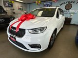 Used 2021 Chrysler Pacifica Touring-L image 5