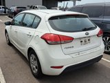 Used 2017 Kia Forte LX image 2
