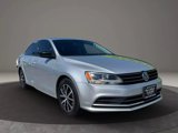 Used 2016 Volkswagen Jetta SE image 4