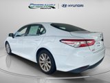 Used 2018 Toyota Camry L image 6