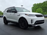 Used 2024 Land Rover Discovery Dynamic SE image 4