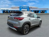 Used 2025 Chevrolet TrailBlazer LT image 4