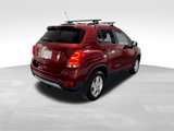 Used 2022 Chevrolet Trax LT w/ LT Convenience Package image 4