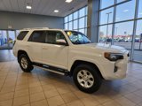 Used 2016 Toyota 4Runner SR5 Premium image 4