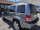 Used 2012 Jeep Liberty Limited Jet w/ Comfort/Convenience Group image 4