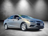 Used 2017 Chevrolet Cruze LT image 2