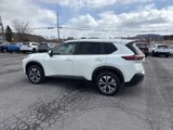 Used 2023 Nissan Rogue SV image 5