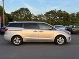 Used 2017 Kia Sedona LX image 5