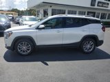 Certified 2022 GMC Terrain SLT image 3