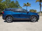 Used 2021 GMC Terrain SLT w/ Infotainment Package II image 3