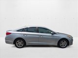 Used 2017 Hyundai Sonata SE image 4