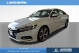 Used 2018 Honda Accord Touring image 3