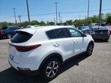 Used 2022 Kia Sportage LX image 4