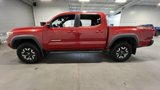 Used 2018 Toyota Tacoma TRD Off-Road image 6