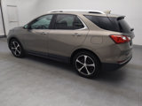 Used 2018 Chevrolet Equinox Premier image 3