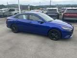 Used 2022 Hyundai Elantra SEL image 2