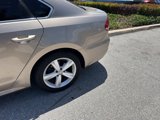 Used 2015 Volkswagen Passat 1.8T Limited Edition image 3