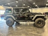 Used 2016 Jeep Wrangler Unlimited Rubicon image 3