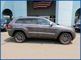 Used 2021 Jeep Grand Cherokee Limited w/ Premium Lighting Group image 2