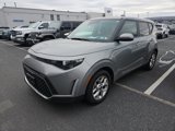 Certified 2023 Kia Soul LX w/ LX Technology Package image 3