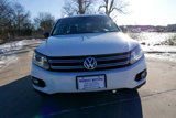 Used 2017 Volkswagen Tiguan Sport image 3