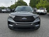 Used 2022 Ford Explorer XLT image 2