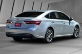 Used 2017 Toyota Avalon XLE image 4
