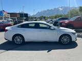 Used 2018 Chevrolet Malibu LT image 2
