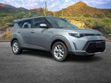 Used 2023 Kia Soul LX w/ Option Group 015 image 2