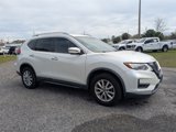 Used 2018 Nissan Rogue SV w/ Premium Package image 2