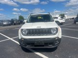 Used 2017 Jeep Renegade Latitude image 2