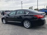 Used 2016 Nissan Altima 2.5 S w/ Power Driver Seat Package image 4