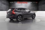 Used 2020 Volvo XC60 T5 Momentum w/ Premium Package image 4