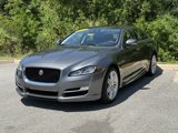 Used 2019 Jaguar XJ R-Sport image 4