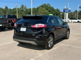 Used 2023 Ford Edge SEL w/ Convenience Package image 3
