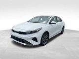 Used 2023 Kia Forte LXS image 3