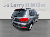 Used 2017 Volkswagen Tiguan S image 5