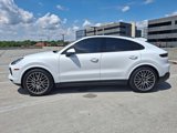 Used 2022 Porsche Cayenne Coupe image 2