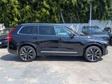 Used 2023 Volvo XC90 B5 Plus image 2