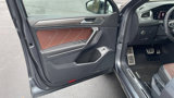 Used 2022 Volkswagen Tiguan SEL R-Line image 5