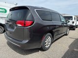 Used 2020 Chrysler Pacifica Touring-L image 6