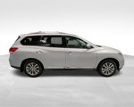 Used 2015 Nissan Pathfinder SL w/ SL Premium Package image 4