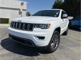 Used 2020 Jeep Grand Cherokee Limited w/ Luxury Group II image 2