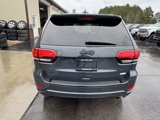 Used 2018 Jeep Grand Cherokee Altitude image 4