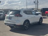 Used 2018 Nissan Rogue SL w/ Premium Package image 5