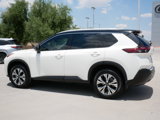 Used 2023 Nissan Rogue SV w/ SV Premium B Package image 5