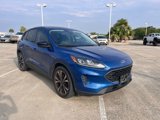 Used 2022 Ford Escape SE w/ SE Sport Appearance Package image 3