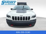 Used 2019 Jeep Cherokee Trailhawk image 2