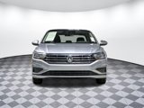 Used 2021 Volkswagen Jetta SE w/ SE Cold Weather Package image 5