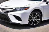 Used 2018 Toyota Camry SE image 3